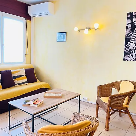 2 A 100 M De La Appartement *