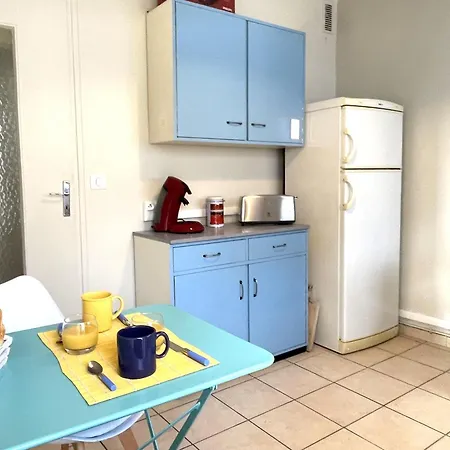 דירה 2 A 100 M De La Fréjus